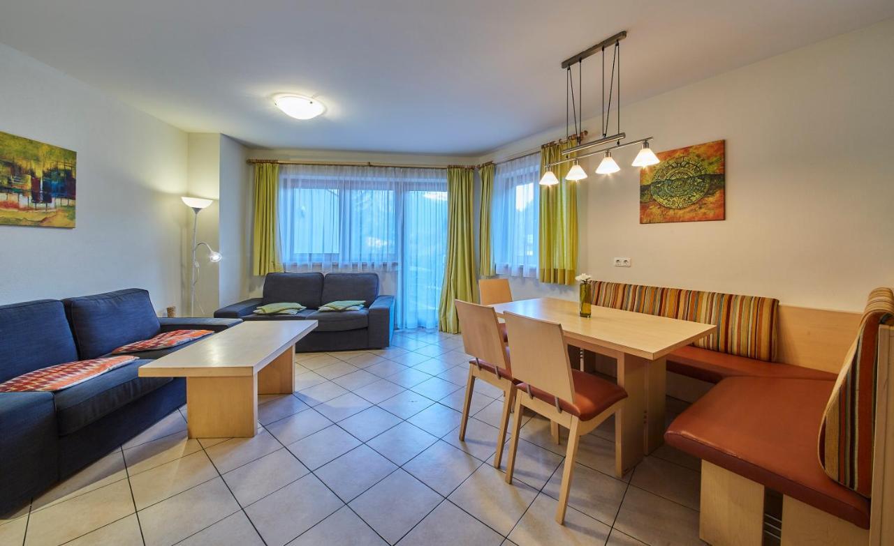 Appartements Hollandia Saalbach-Hinterglemm Exterior photo
