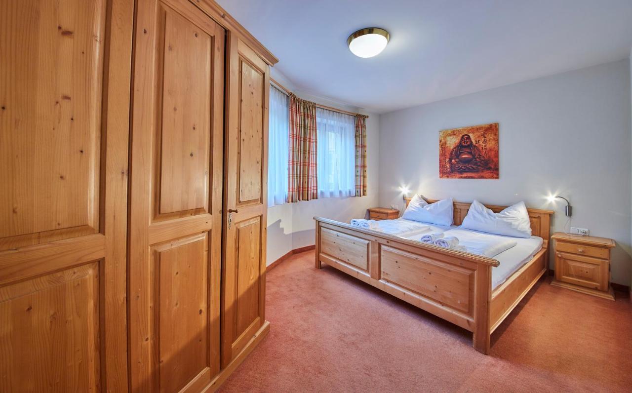 Appartements Hollandia Saalbach-Hinterglemm Exterior photo
