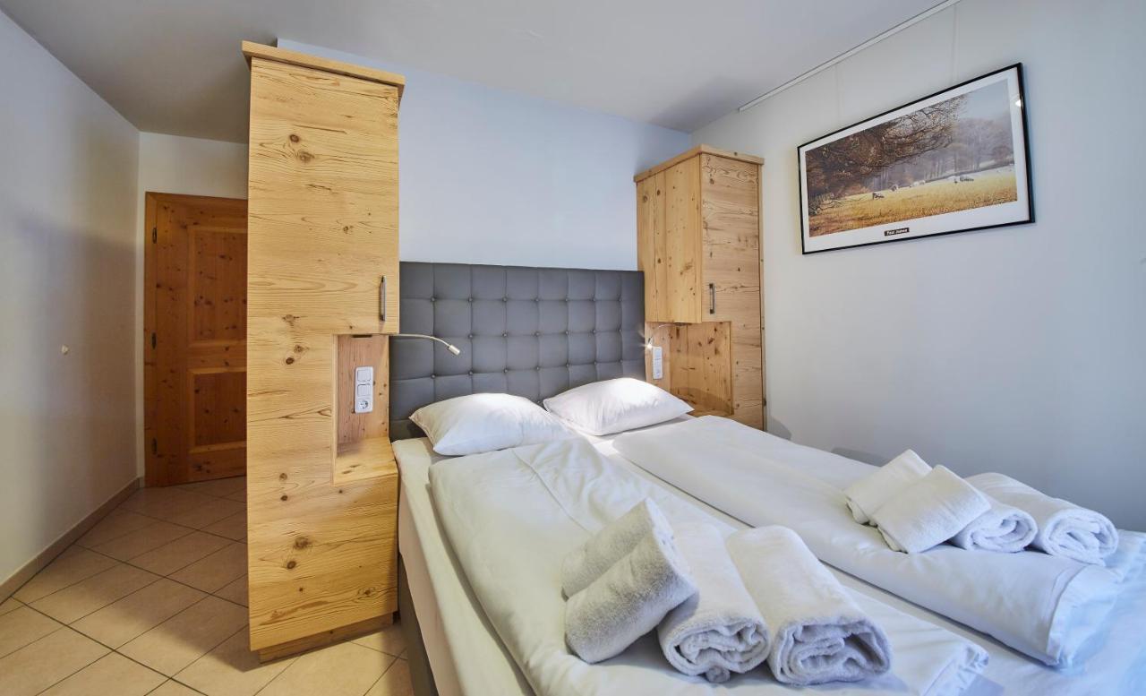 Appartements Hollandia Saalbach-Hinterglemm Exterior photo