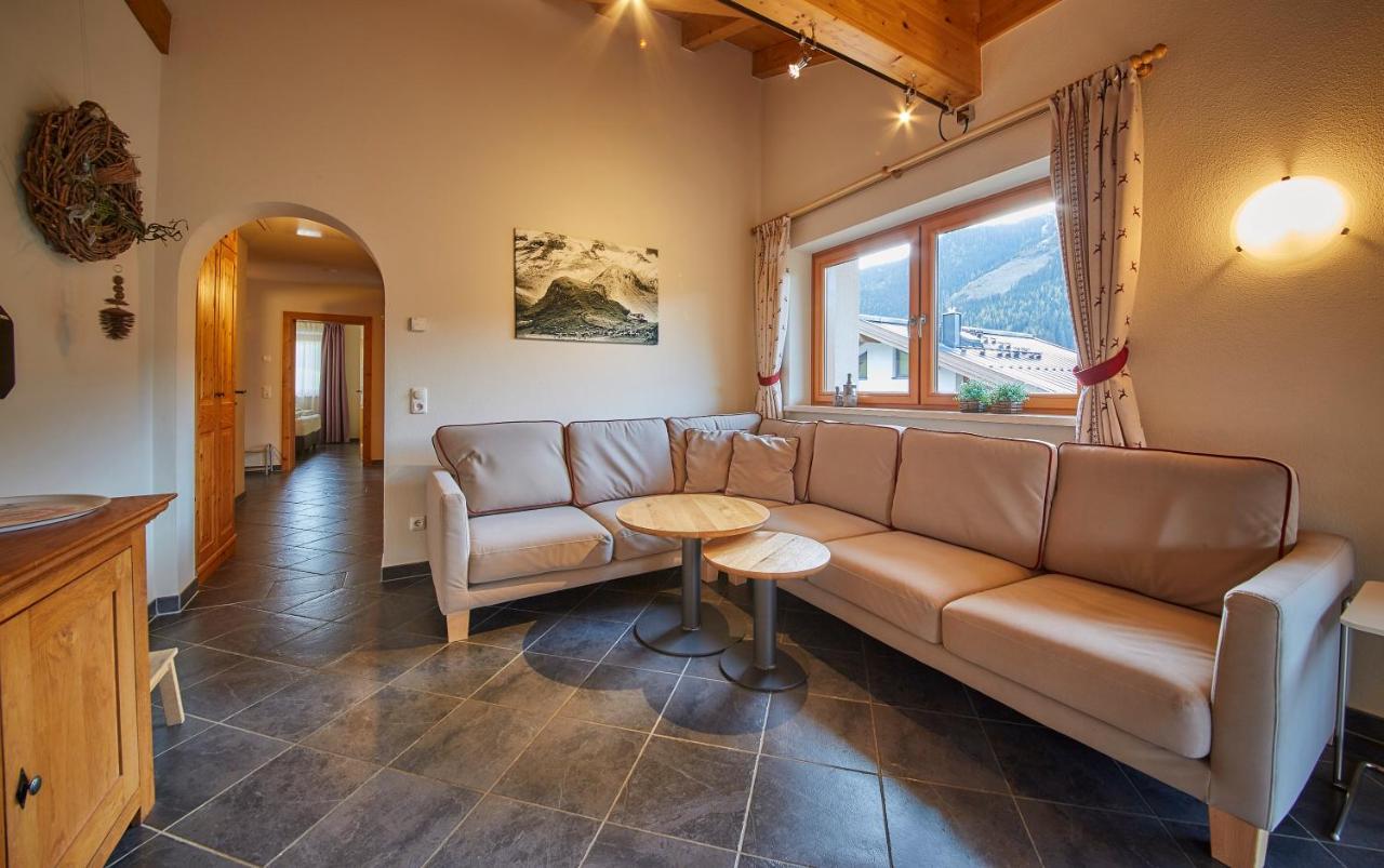 Appartements Hollandia Saalbach-Hinterglemm Exterior photo