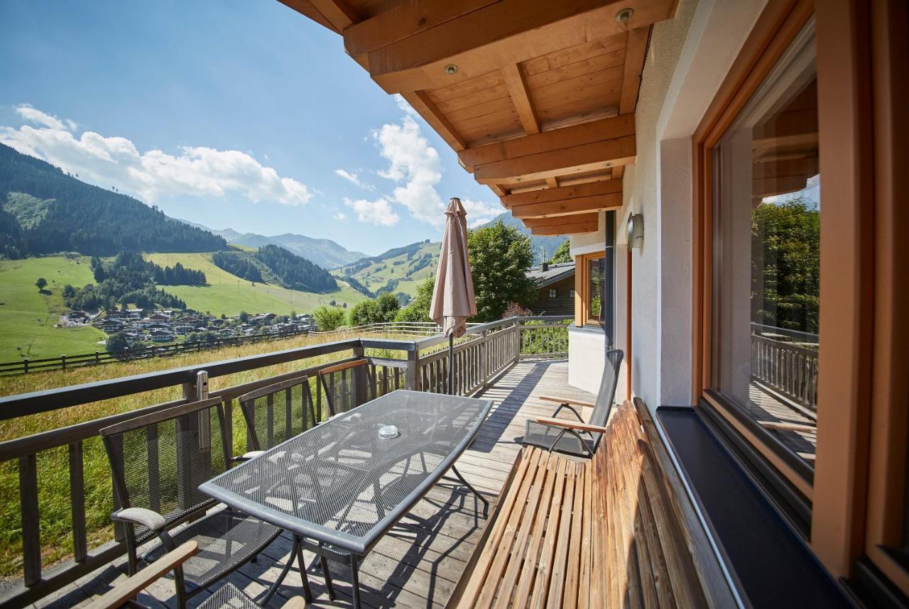 Appartements Hollandia Saalbach-Hinterglemm Exterior photo